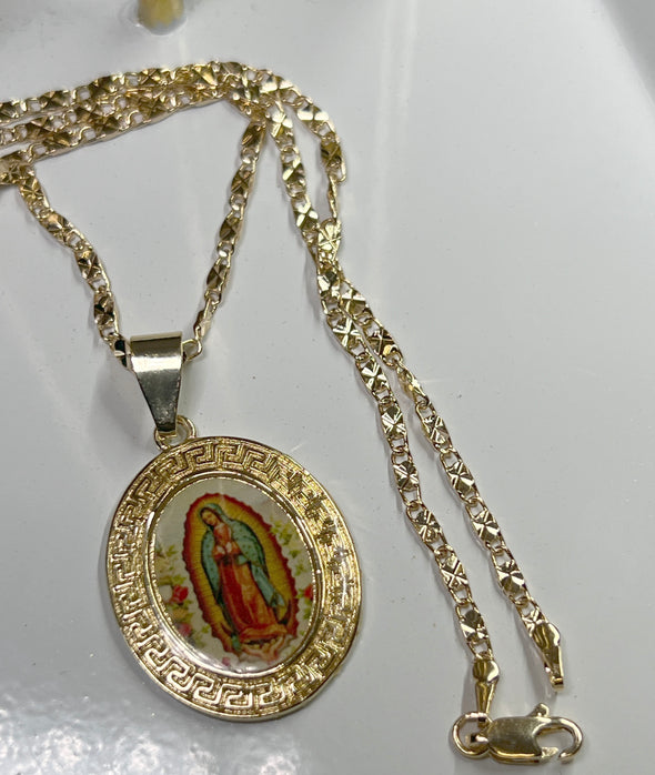 Virgencita Necklace and Chain (18k Gold Plated)- Oval